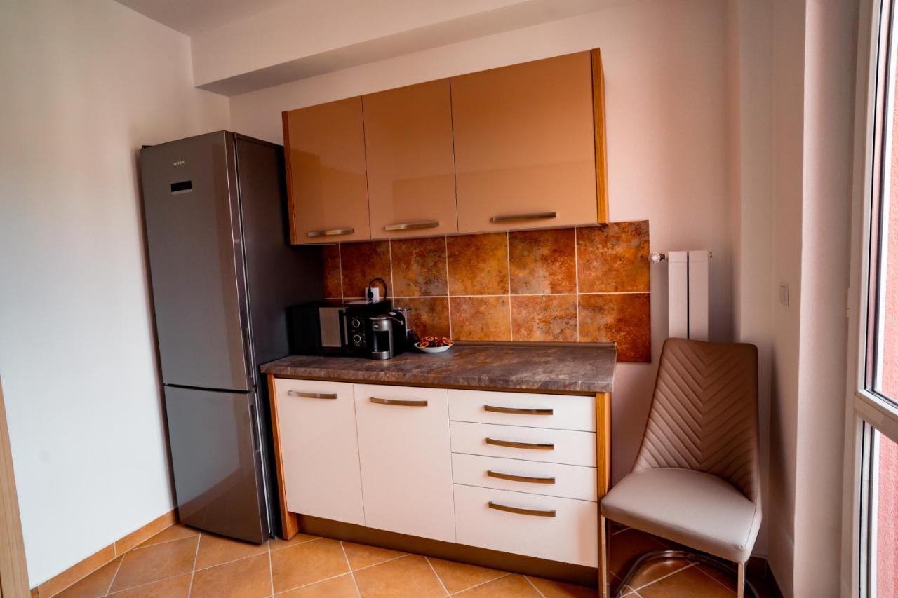 Elite Apartments ซินายา ภายนอก รูปภาพ