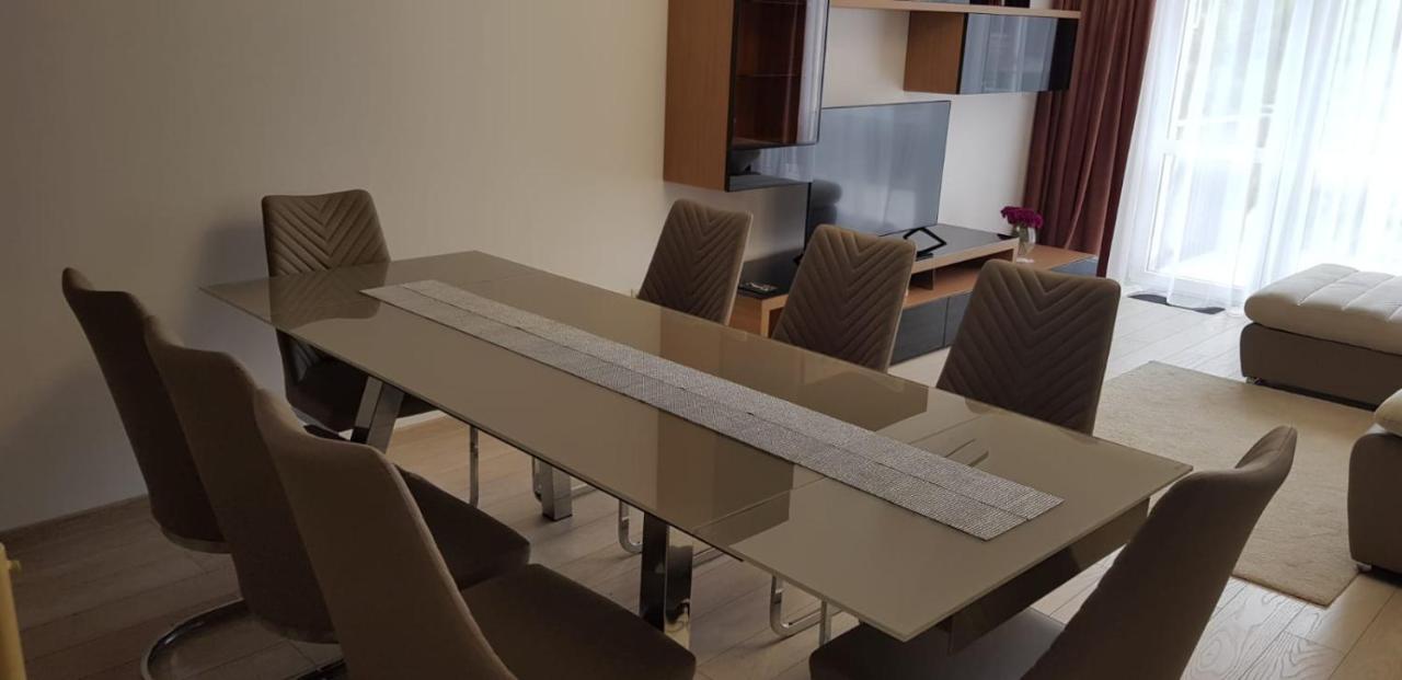 Elite Apartments ซินายา ภายนอก รูปภาพ